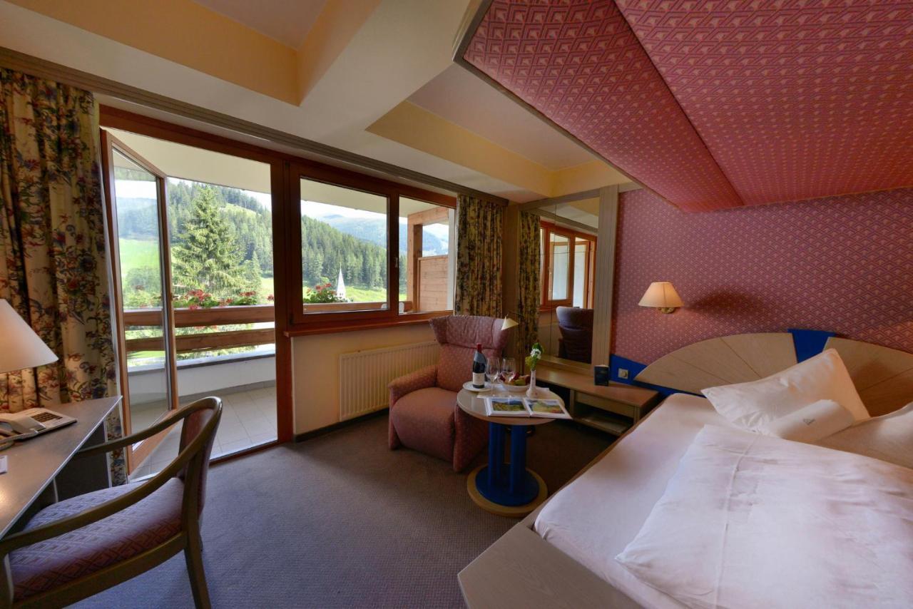 Hotel St. Oswald Bad Kleinkirchheim Extérieur photo